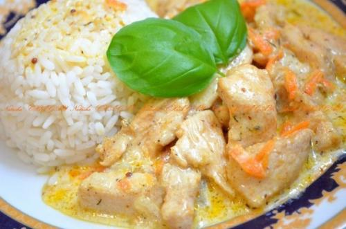 Куриное Филе в сметанно - горчичном соусе.