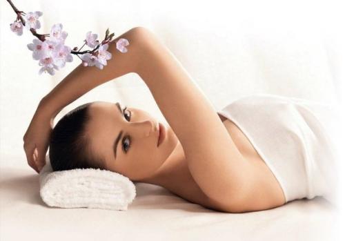 Сухая кожа на локтях: домашние рецепты. Сухая кожа на локтях: домашние рецепты.