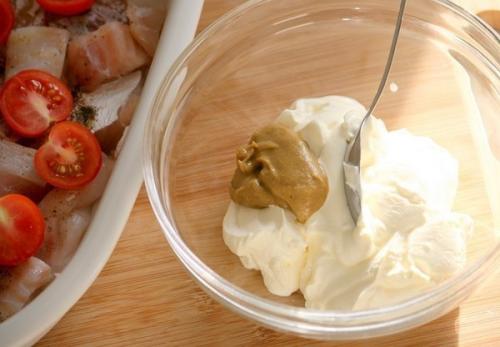 Треска запечённая с сыром и томатами. 05