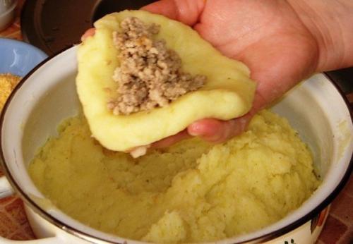 Картофельные зразы.  Ингредиенты: 03 Картофельные зразы.  Ингредиенты: 03