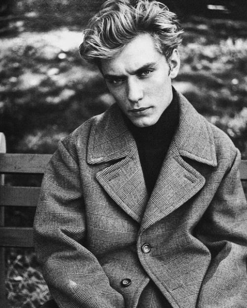 Молодои и горячии Джуд Лоу, 90-е годы. 01