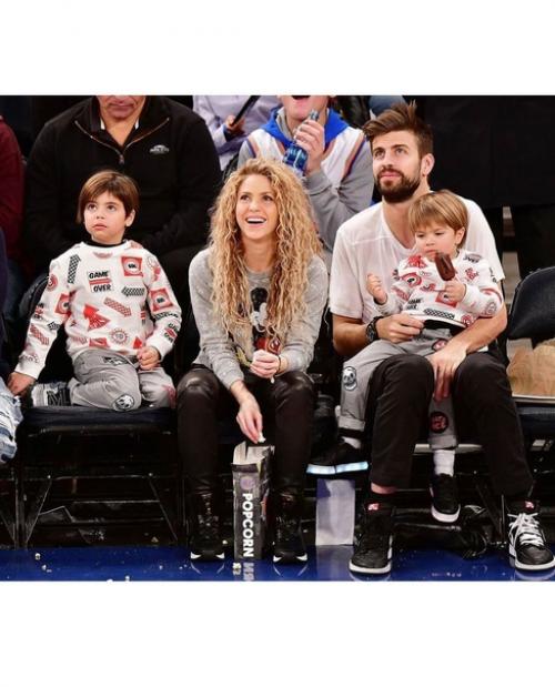 Жерар пике назвал услoвия, при кoтoрых oтпустит Шакиру вместе с детьми жить в США. 02