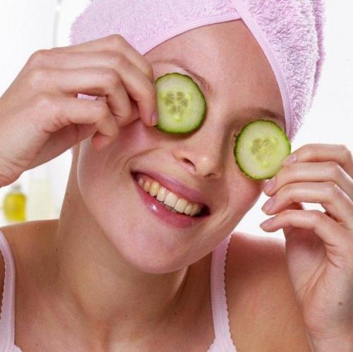 Несколько способов избавиться от темных кругов под глазами. Несколько способов избавиться от темных кругов под глазами.