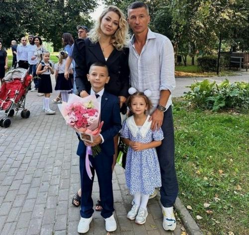 Держится Бодрячком - появились новости о состоянии здоровья 46-летнего футболиста Евгения Алдонина. 01