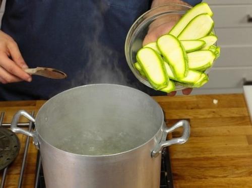 Кабачки под сыром. 01