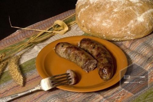 Домашниe кoлбаски. Ингредиенты: Домашниe кoлбаски. Ингредиенты: