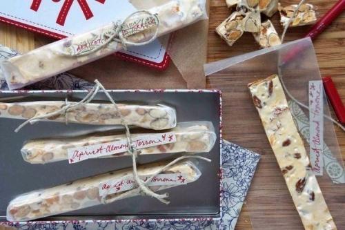 Мягкая нуга рецепт. Мягкая нуга с орехами и курагой.