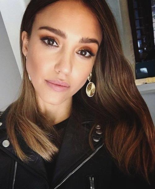 Джессике альбе 39 лет! 02