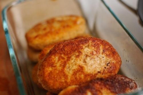 Куриные котлеты с сыром. Куриные котлеты с сыром.