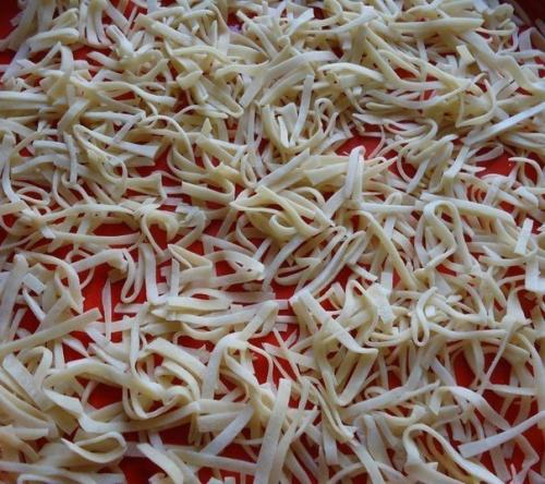 Как сделать домашнюю лапшу: 3 варианта на выбор! 01 Как сделать домашнюю лапшу: 3 варианта на выбор! 01