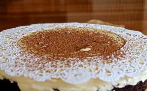 Трюфельный торт с муссом из белого шоколада. 02