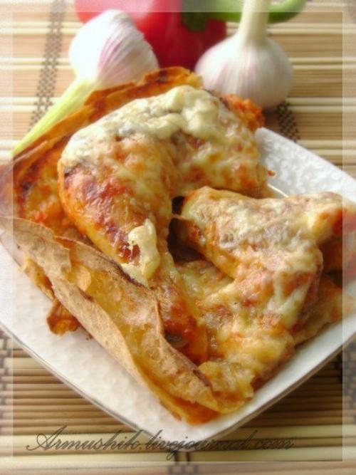 Курица на лаваше по-армянски. Курица на лаваше по-армянски.