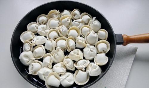 Пельмени жареные под сыром. 02