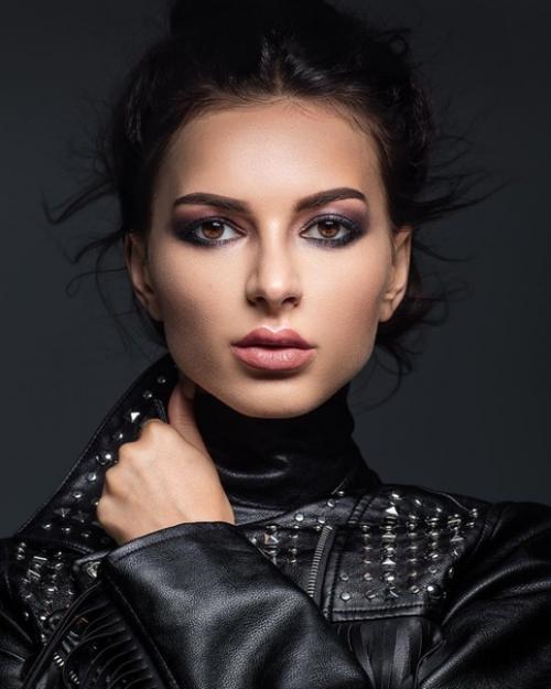 Интересно, кому нравится внешность Алены венум? 07