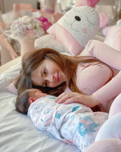 Интересно, кому нравится внешность Алены венум? 03