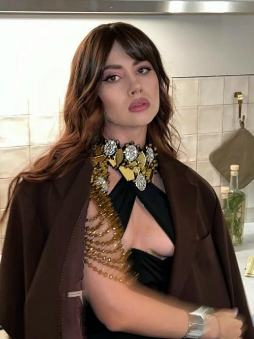 Олеся Иванченко пришлось целоваться с 20 мужчинами ради роли. 01