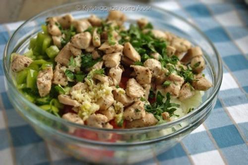 Салат с кукурузкой и курицей. 04 Салат с кукурузкой и курицей. 04