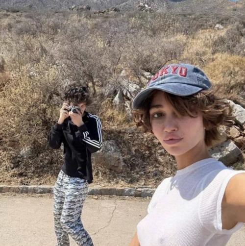 У Марка эйдельштейна из Аноры появилась девушка? 01