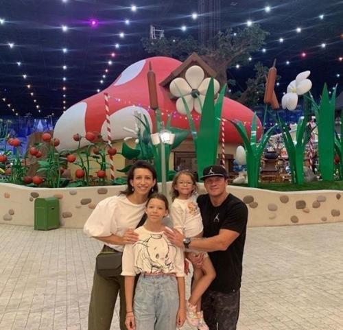 То чувство, когда начинаешь уважать крепкие семьи. 04