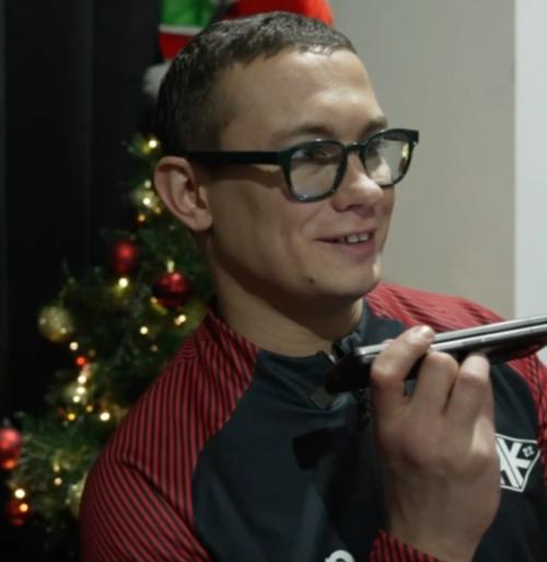 Никита кологривый пообщался с тeлeфонным мошeнником во фрод - рулeткe. 01