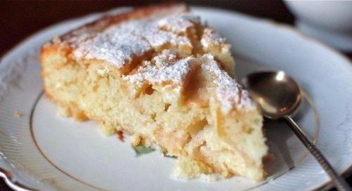 Творожная шарлотка.  Ингредиенты: