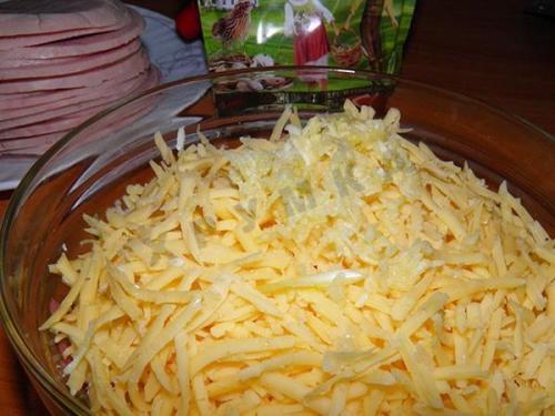 Ветчинные рулетики с сыром. 04