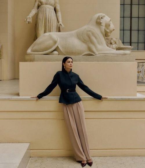 Равшана куркова стала моделью. 03