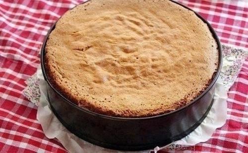 Очень вкусный нежный медовый бисквит. 01 Очень вкусный нежный медовый бисквит. 01