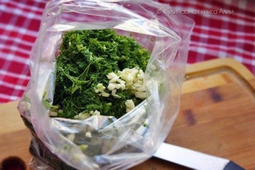 Быстрые малосольные огурчики в пакете. 05