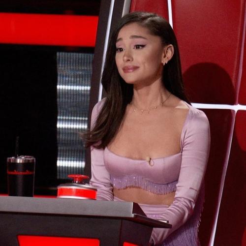 Вы только посмотрите на эмоции Арианы, когда её подопечные покидают проект голос. 01