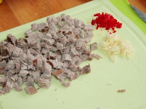 Салат Тбилиси. Понадобиться: 02 Салат Тбилиси. Понадобиться: 02