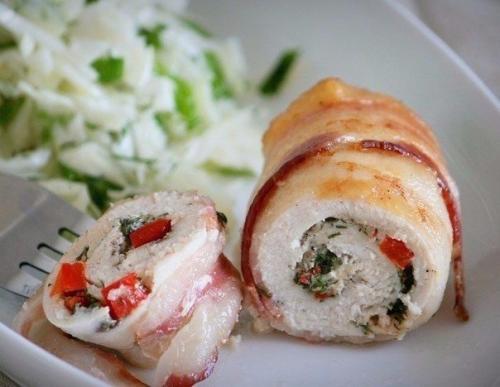 Куриные рулетики в беконе. Куриные рулетики в беконе.