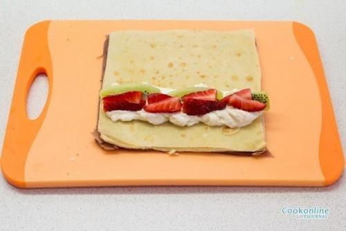 Сладкие роллы из блинов. 06