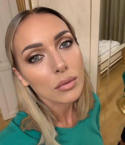 Смелый оттенок волос Алсу! 01