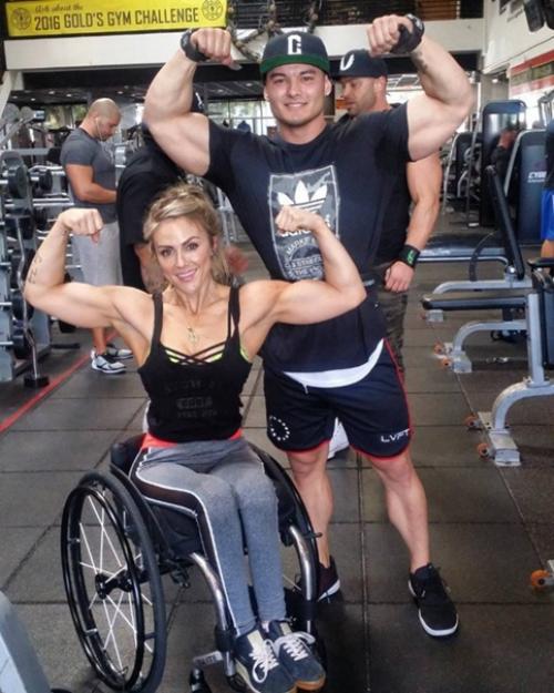 Тиффани адамс такая умница. 04