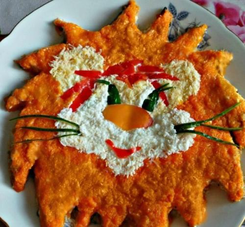 Я на солнышке салат львёнок лежу. Я на солнышке салат львёнок лежу.