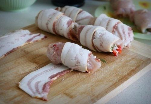 Куриные рулетики в беконе. 05 Куриные рулетики в беконе. 05