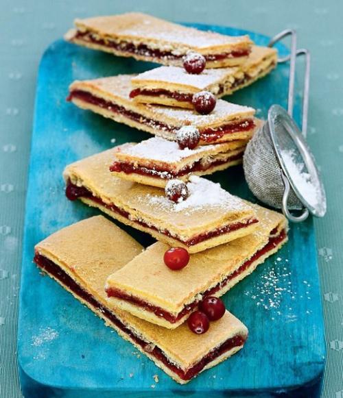 Полоски с клюквой. Полоски с клюквой.