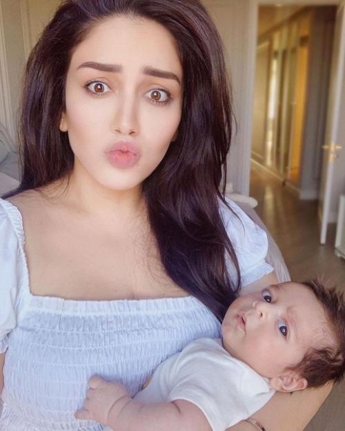 Гоар аветисян и ее милый сыночек Гаспар. 02