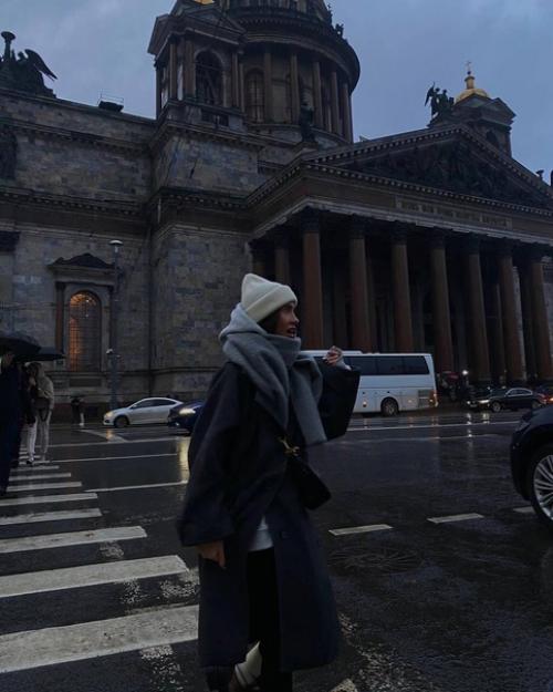 Атмосфера серой осени вам в ленту. 01