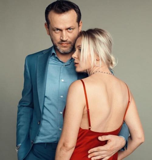 Актриса троянова вместе со своим мужем. 02