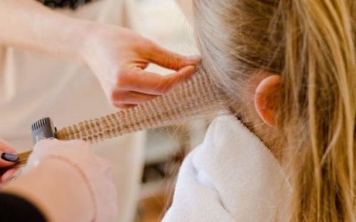 Коса, как у принцессы жасмин из популярного мультфильма Аладдин, - прекрасное решение для обладательниц длинных волос? 02