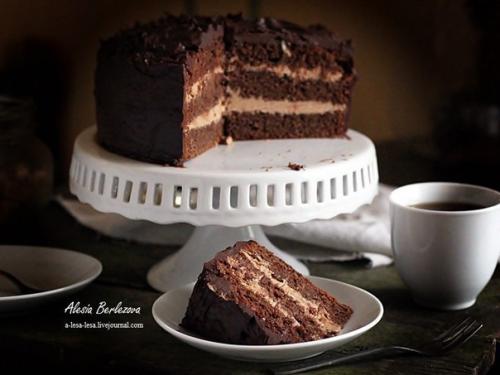 Торт Прага.  Очень просто (как оказалось) и вкусно! Торт Прага.  Очень просто (как оказалось) и вкусно!