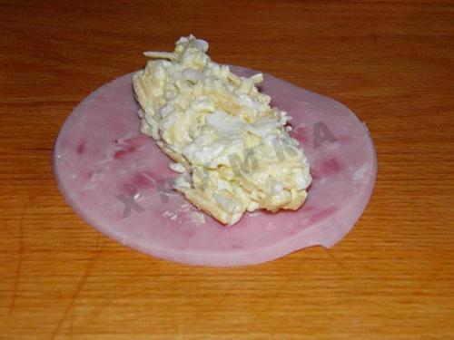 Ветчинные рулетики с сыром. 06