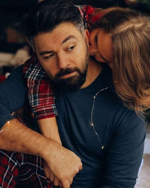 Обожаю Юлию ковальчук и Алексей Чумакова. 03