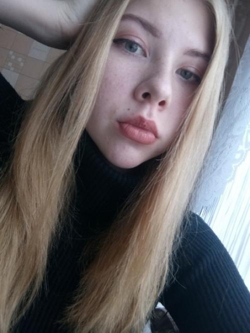 Помогите выбрать цвет окрашивания волос.