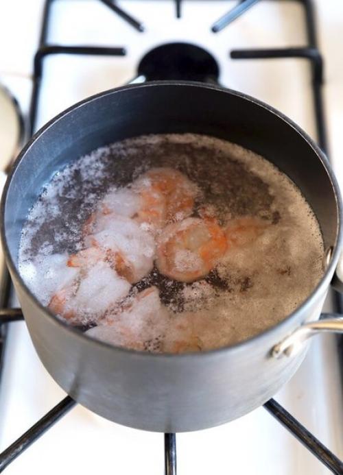 ? 10. Мифов о макияже? 03