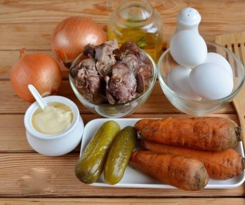 Слоёный салатик Печёнкин. 01