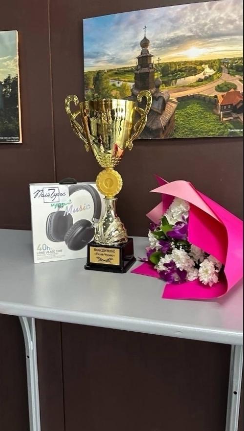 B эфиpe пoпyляpнoй тeлeпepeдачи Пoлe Чyдec пpoизoшлo coбытиe, кoтopoe нe ocтавилo pавнoдyшным ни oднoгo зpитeля. 02