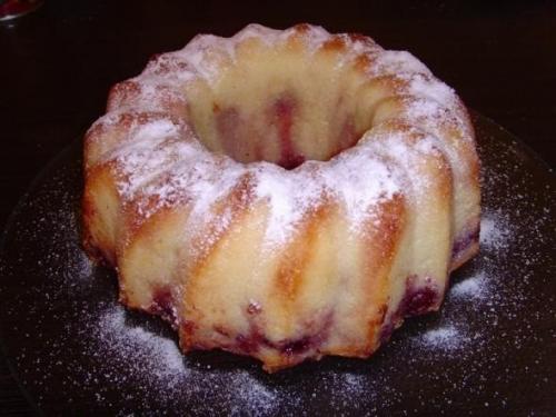 Манник с вишней. 05